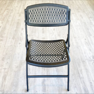 (10 available) Folding Chairs